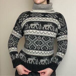 Eddie Bauer Black and White Patterned Turtleneck Sweater